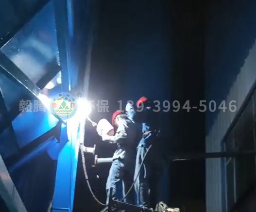 恒康铝业中频炉除尘器 现场加班加点安装施工，全程监护确保质量保障安全